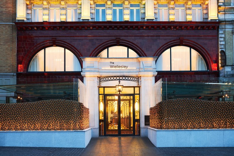 the wellesley knightsbridge a luxury collection hotel