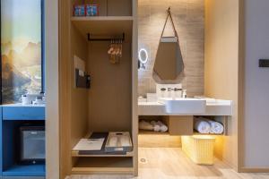 atour hotel qingyuan shunying guangbai