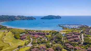 los suenos bella vista 2b pool view