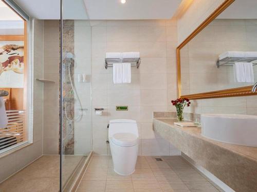 vienna hotel guangdong boluo fu mountain scenic spot