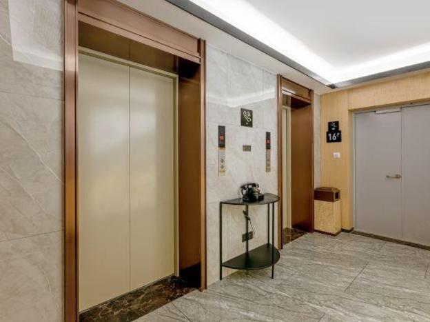 atour hotel baoji administration center