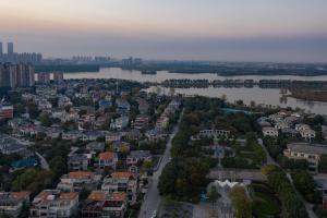atour hotel wuhan jinyin lake
