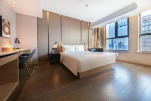 atour hotel wuhan jinyin lake
