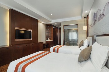 rose garden international hotel