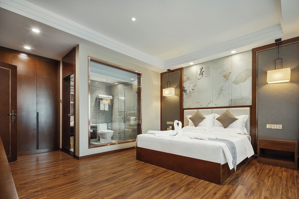 rose garden international hotel