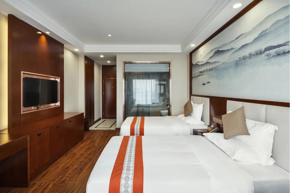 rose garden international hotel