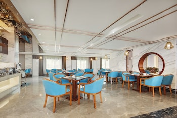 rose garden international hotel