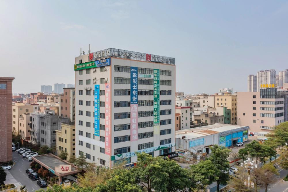 borrman hotel zhanjiang wuchuan