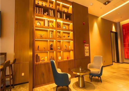 borrman hotel zhanjiang wuchuan