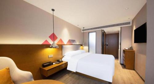 borrman hotel zhanjiang wuchuan