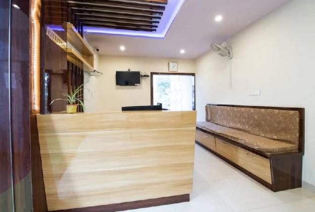 royal blue meridian inn