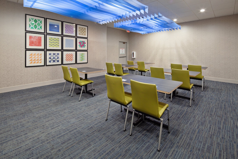holiday inn express los angeles airport by ihg