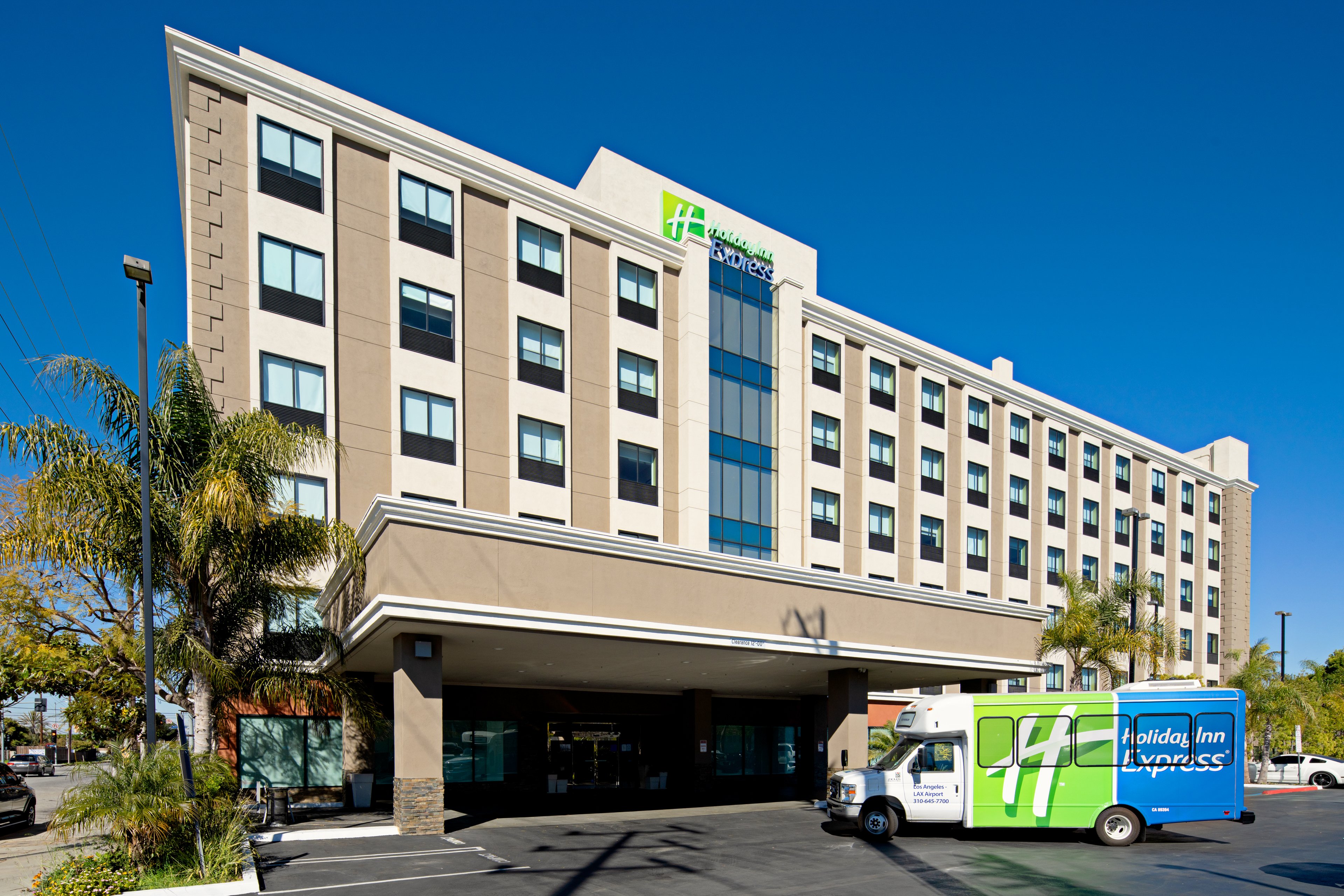 holiday inn express los angeles airport by ihg