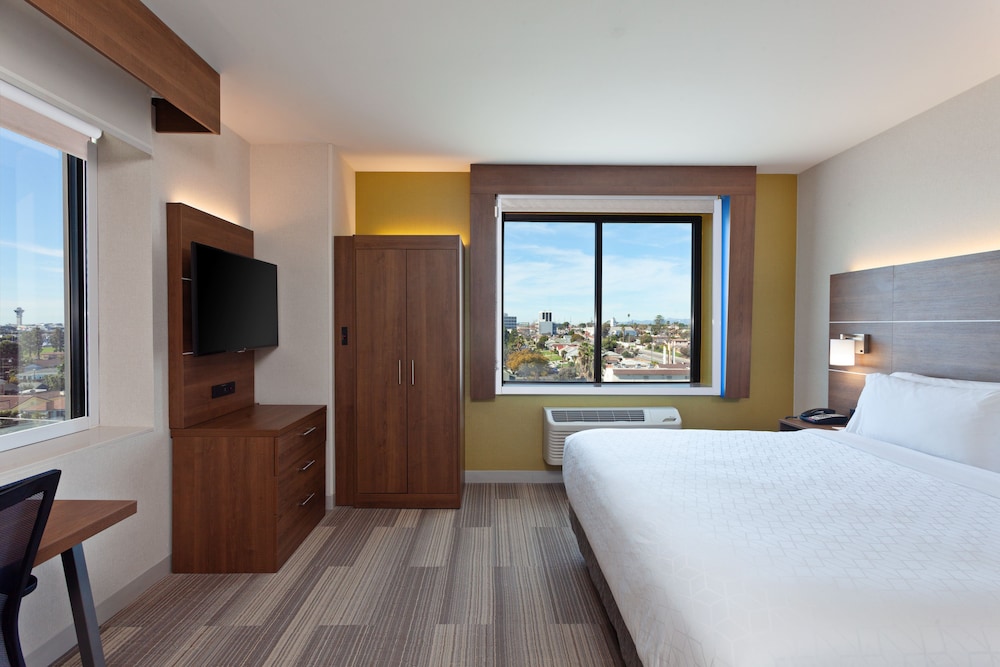 holiday inn express los angeles airport by ihg