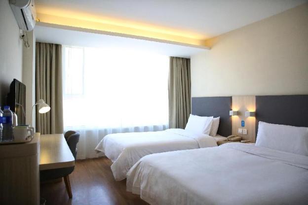 hanting hotel changchun yiqi west station