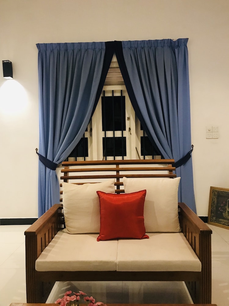 villa shanthi
