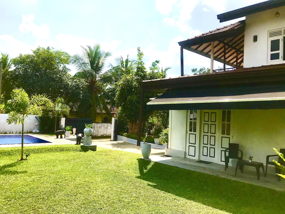 villa shanthi
