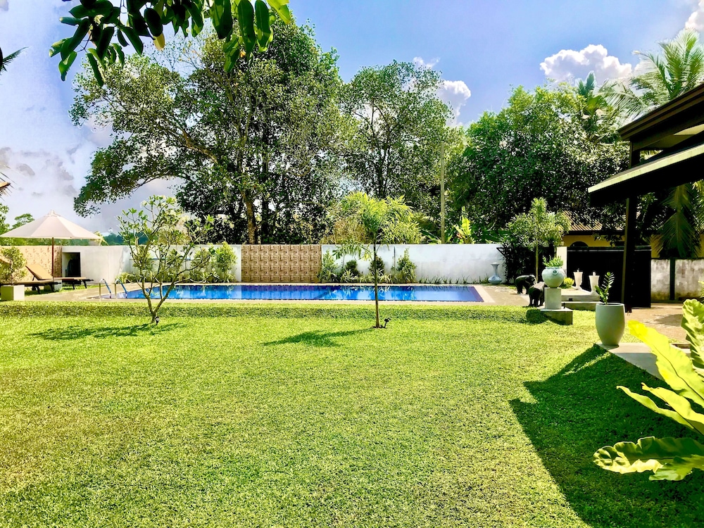 villa shanthi