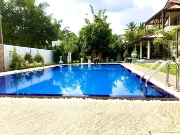 villa shanthi