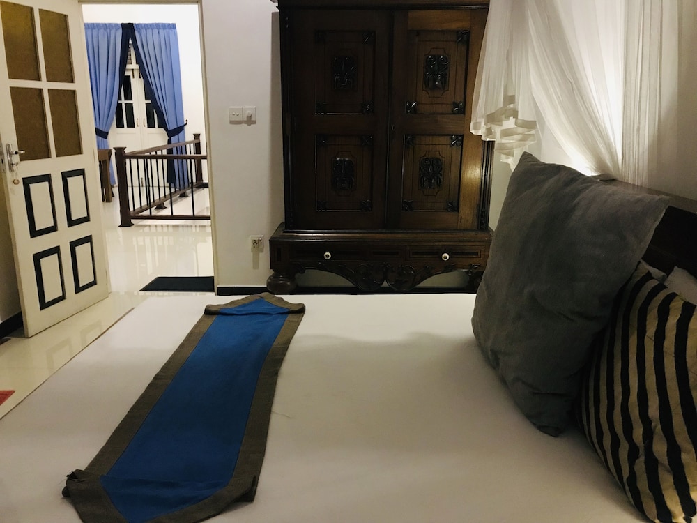 villa shanthi