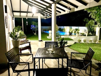 villa shanthi