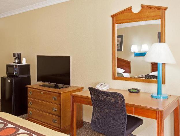 super 8 by wyndham los angeles downtown