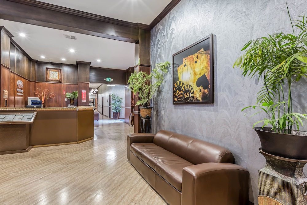 econo lodge lake elsinore casino