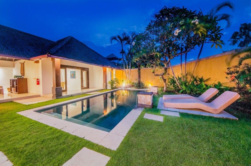 nomad hub canggu bali
