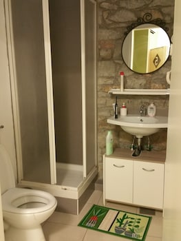 guerrero rooms