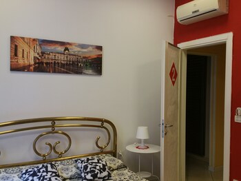 guerrero rooms