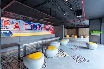 cosi pattaya naklua beach