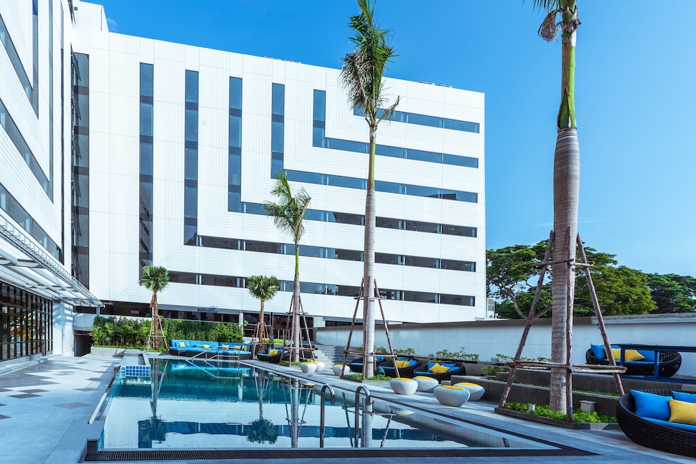 cosi pattaya naklua beach