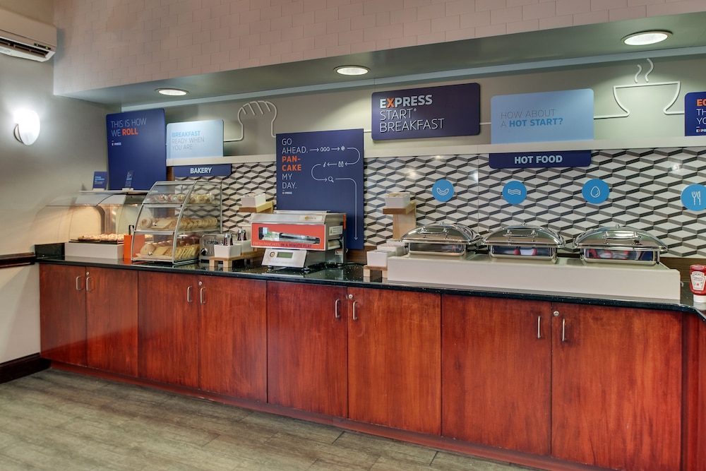 holiday inn express and suites allentown west by ihg