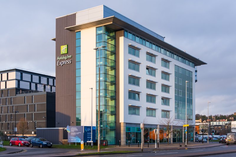 holiday inn express lincoln city centre by ihg