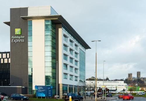 holiday inn express lincoln city centre by ihg