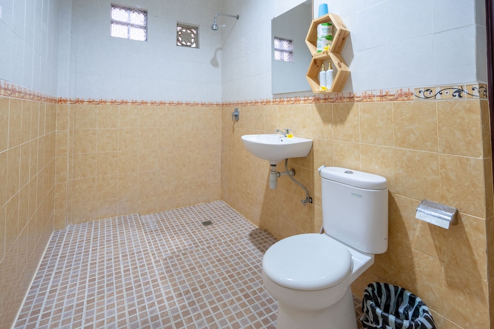 sebudjan grand aurora ubud