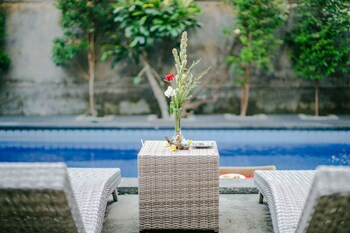 sebudjan grand aurora ubud