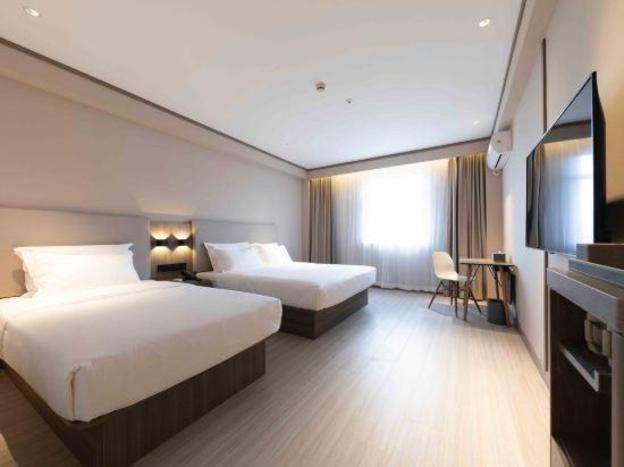 hanting hotel wuxi hubin road