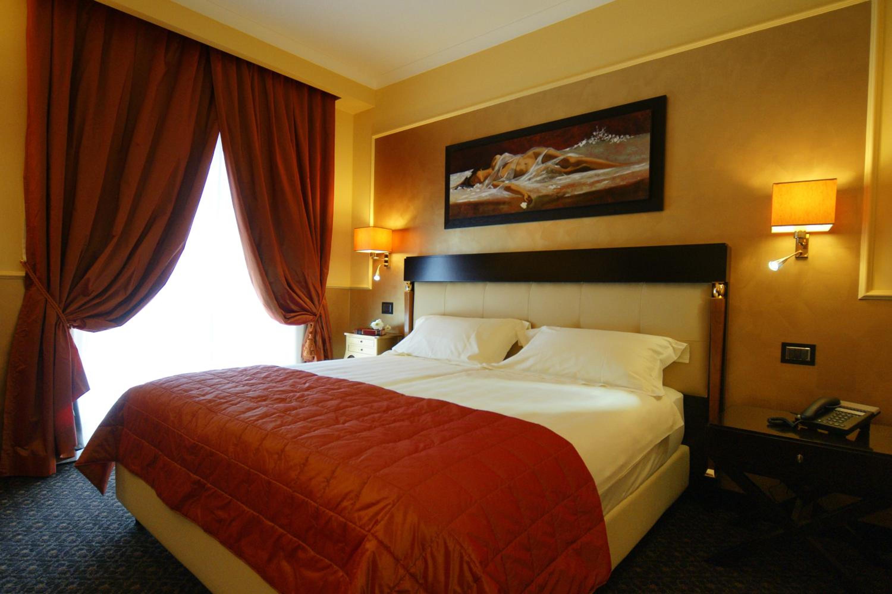 bram hotel