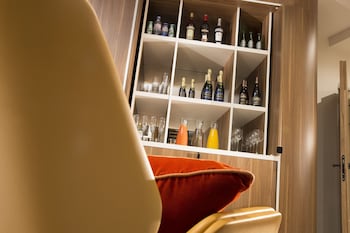 hotel eiffel turenne
