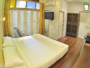 sleep hotel