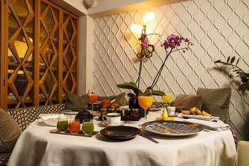 hotel thoumieux