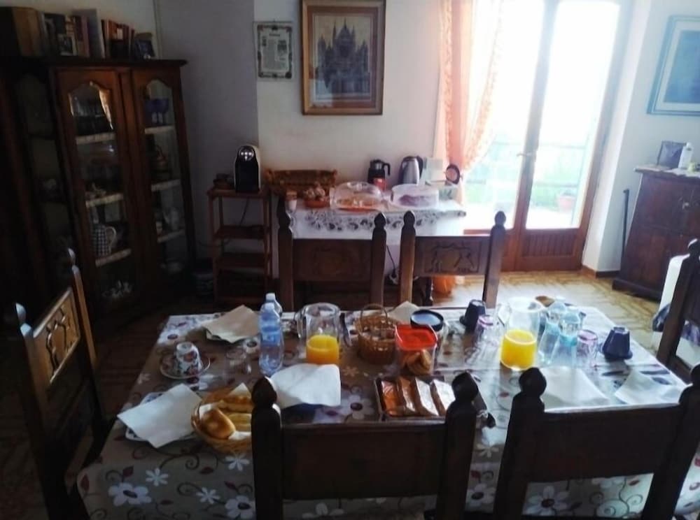 ai canarbin colline di lerici