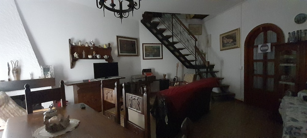 ai canarbin colline di lerici