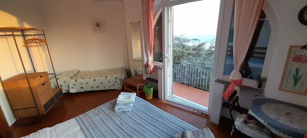 ai canarbin colline di lerici