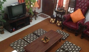 villa malang marry ind puncak buring