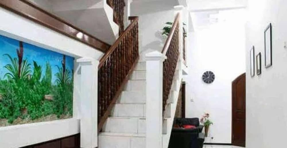 villa malang marry ind puncak buring