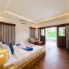 ubud shanti rice field house by supala