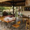 ubud shanti rice field house by supala