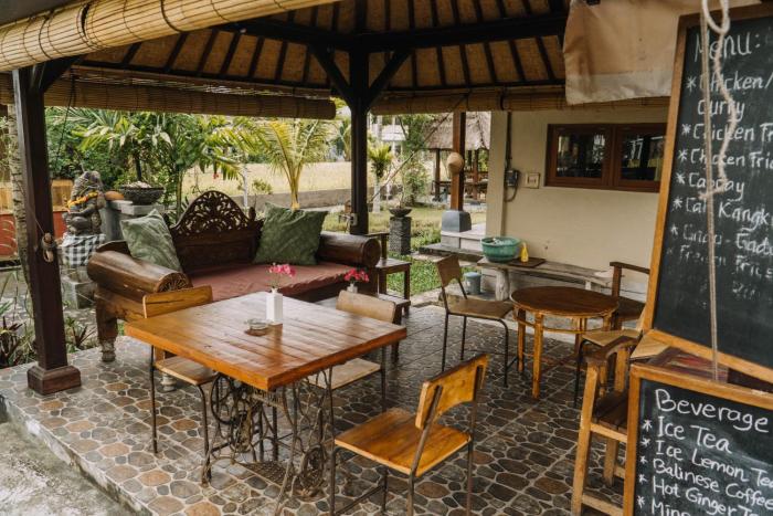 ubud shanti rice field house by supala